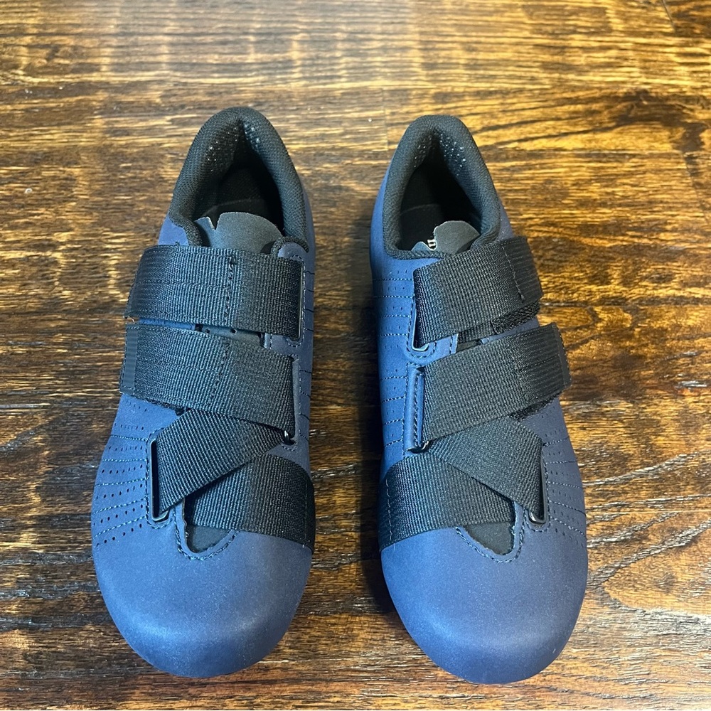 Fizik Tempo R5 Powerstrap Cycling Shoe Navy/ Black with attached cleats